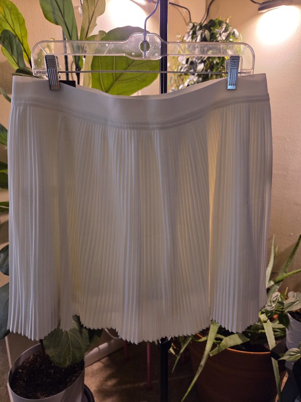 GapFit White Pleated Athletic Skort / Mini Skirt - Size XL - NWT